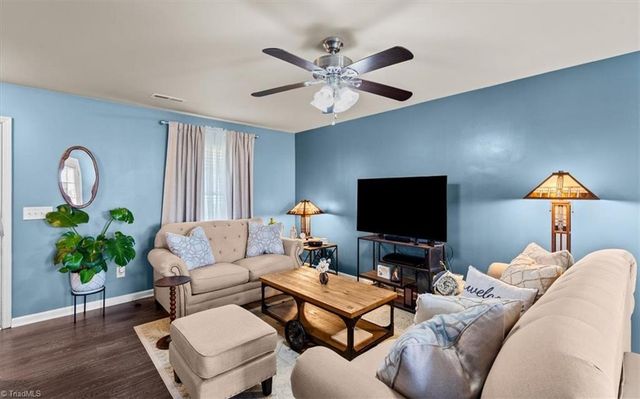 109 Florida Drive, Thomasville, NC 27360