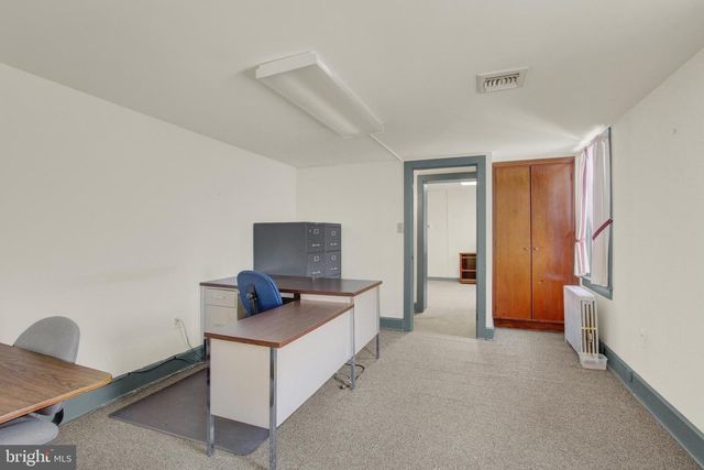 209 BROADWAY, Hanover, PA 17331