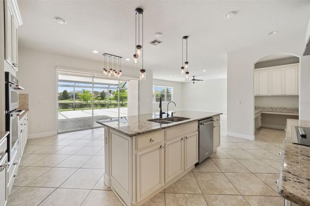 12019 ULETA LANE, Orlando, FL 32827