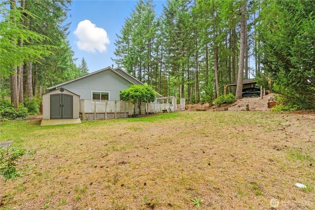 30 E Ballycastle Way, Shelton, WA 98584
