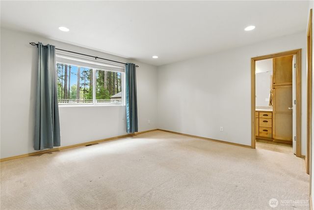 30 E Ballycastle Way, Shelton, WA 98584