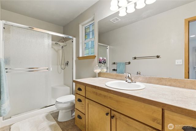 30 E Ballycastle Way, Shelton, WA 98584
