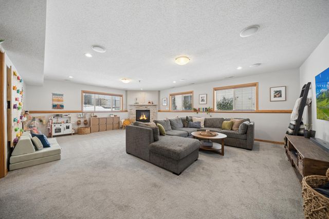 5336 Duvall Street NW, Rochester, MN 55901