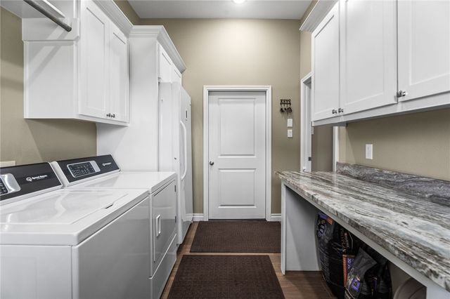 318 House Ave, Sandia, TX 78383