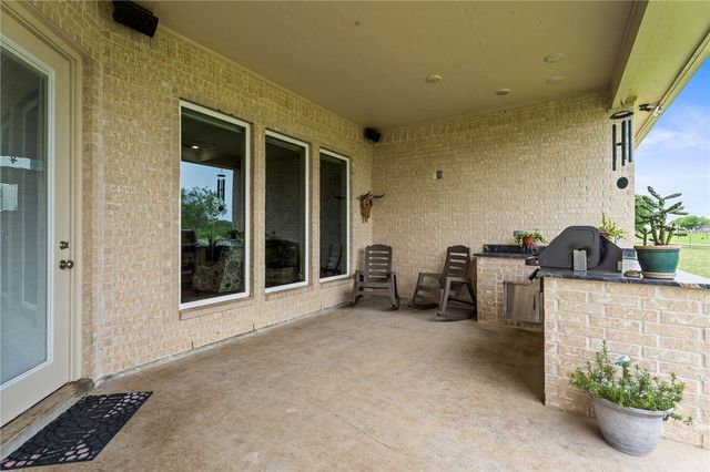 318 House Ave, Sandia, TX 78383