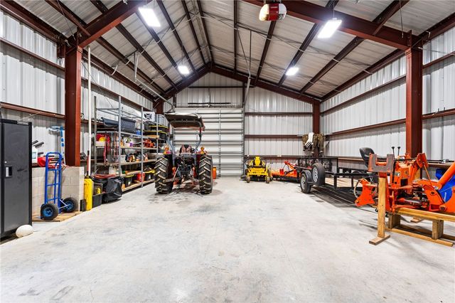 318 House Ave, Sandia, TX 78383