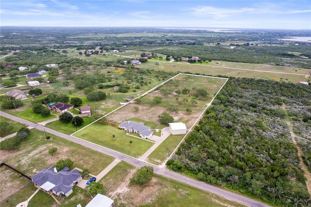 318 House Ave, Sandia, TX 78383