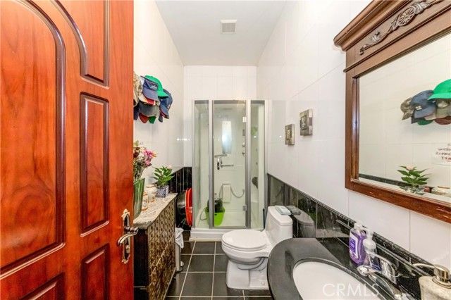 3789 Luna Road, Phelan, CA 92371