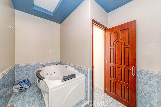 3789 Luna Road, Phelan, CA 92371