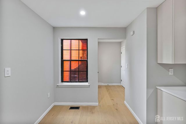 59 Bayberry Drive, Franklin, NJ 08873