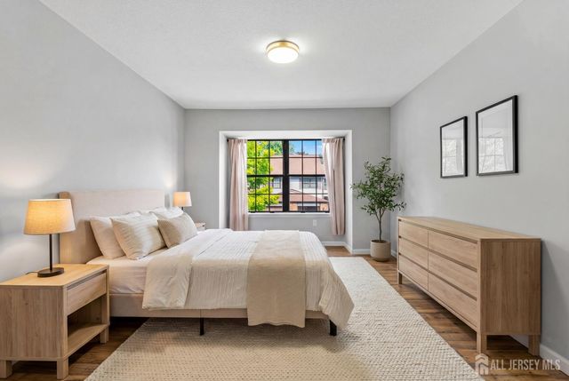 59 Bayberry Drive, Franklin, NJ 08873