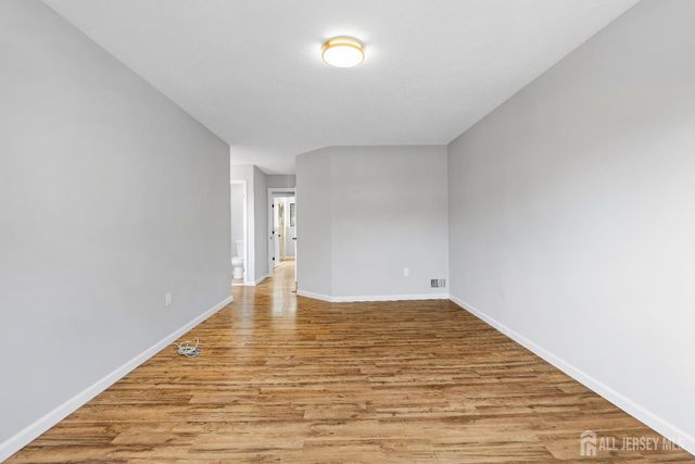 59 Bayberry Drive, Franklin, NJ 08873