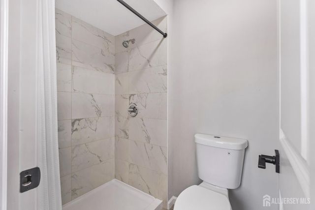 59 Bayberry Drive, Franklin, NJ 08873