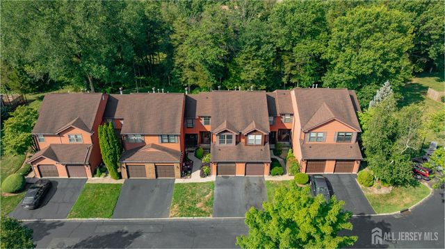 59 Bayberry Drive, Franklin, NJ 08873