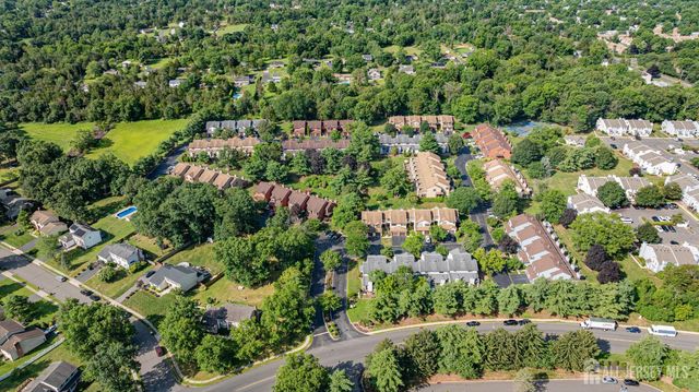 59 Bayberry Drive, Franklin, NJ 08873