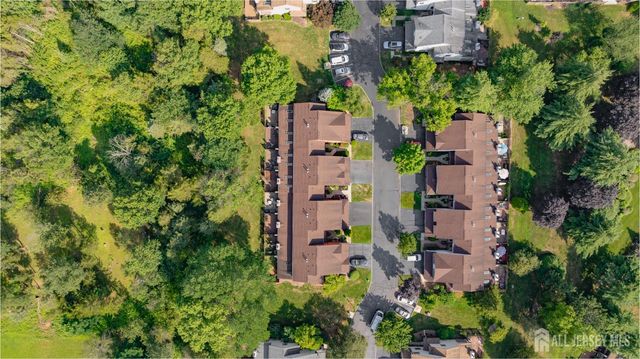 59 Bayberry Drive, Franklin, NJ 08873