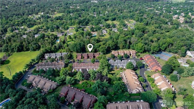 59 Bayberry Drive, Franklin, NJ 08873