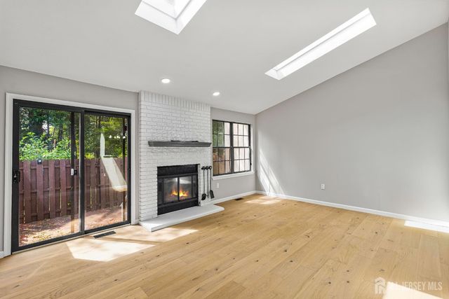 59 Bayberry Drive, Franklin, NJ 08873