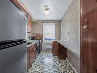 2625 Union St Apt 6A, New York City, NY 11354