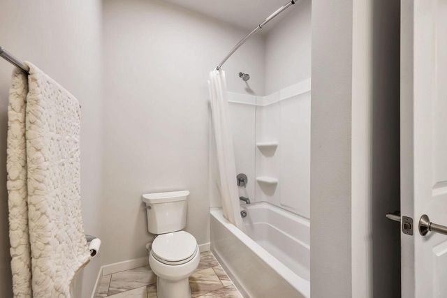 1182 O'Keeffe Avenue, Sun Prairie, WI 53590