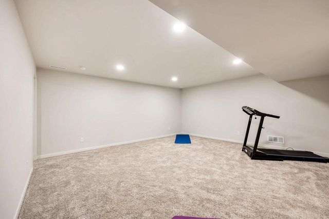 1182 O'Keeffe Avenue, Sun Prairie, WI 53590