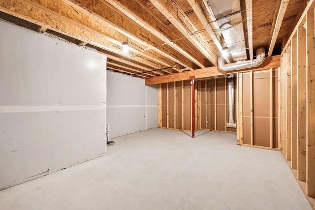 1182 O'Keeffe Avenue, Sun Prairie, WI 53590