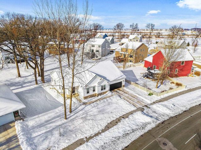 1182 O'Keeffe Avenue, Sun Prairie, WI 53590