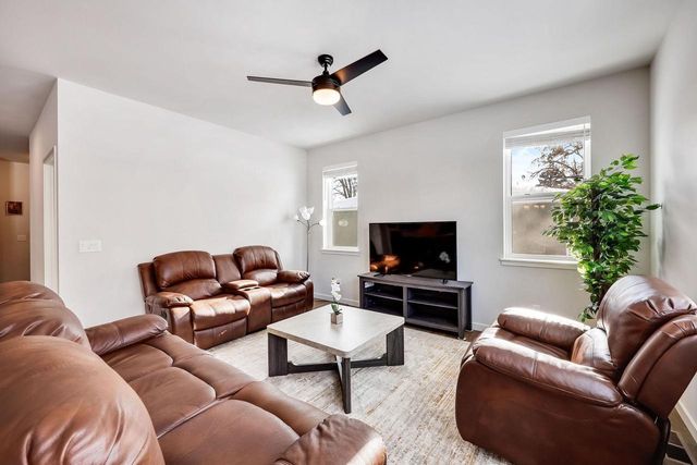 1182 O'Keeffe Avenue, Sun Prairie, WI 53590