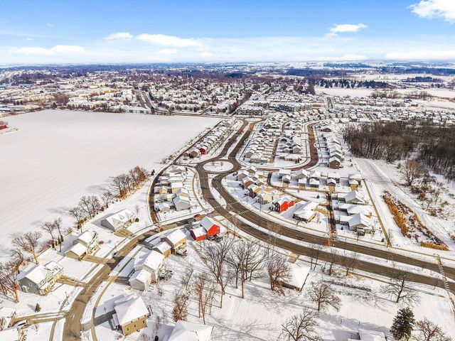 1182 O'Keeffe Avenue, Sun Prairie, WI 53590