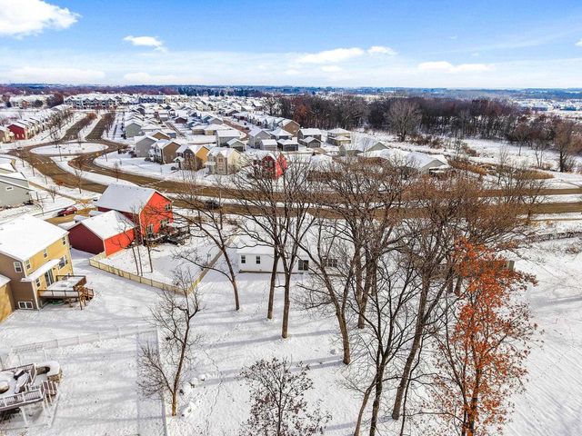 1182 O'Keeffe Avenue, Sun Prairie, WI 53590