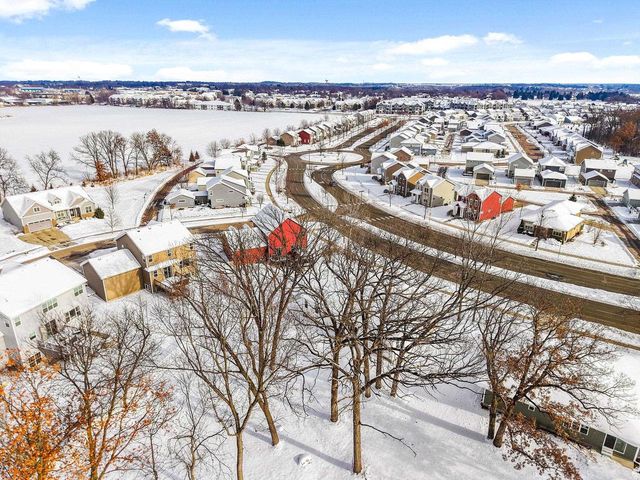 1182 O'Keeffe Avenue, Sun Prairie, WI 53590