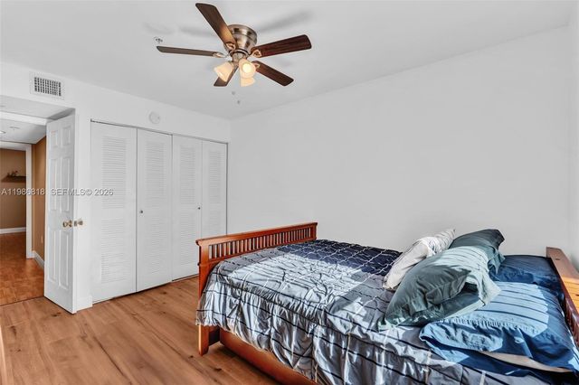 771 N Pine Island Rd 303, Plantation, FL 33324