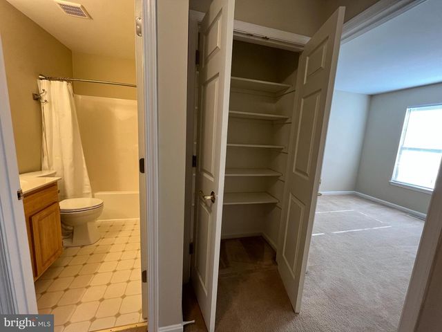 109 CARDINAL LN, Hummelstown, PA 17036