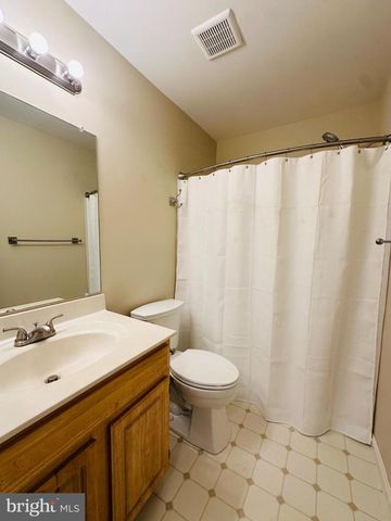 109 CARDINAL LN, Hummelstown, PA 17036