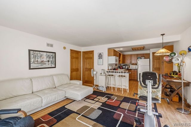 150 North French Road, Amherst, NY 14228