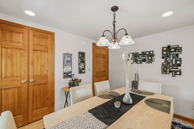 150 North French Road, Amherst, NY 14228