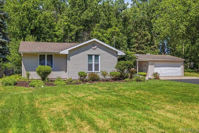 150 North French Road, Amherst, NY 14228