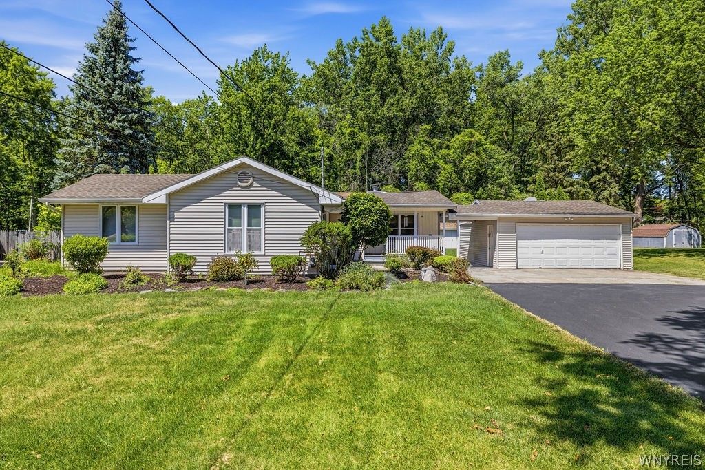 150 North French Road, Amherst, NY 14228