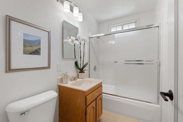 1621 Silver Avenue, Redwood City, CA 94061