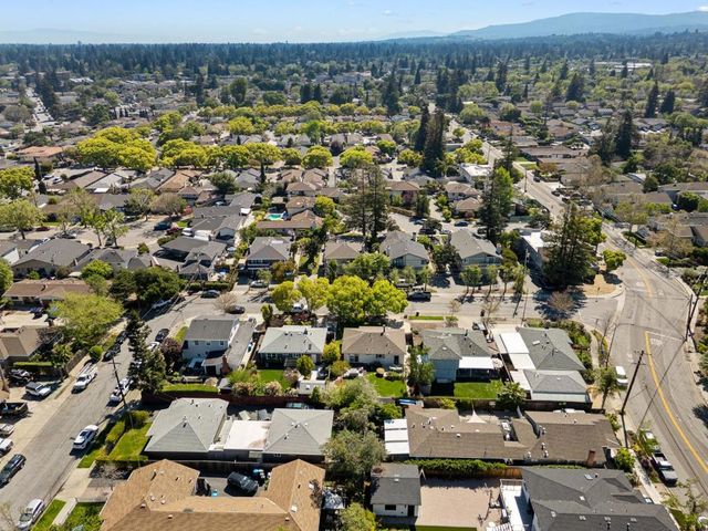 1621 Silver Avenue, Redwood City, CA 94061