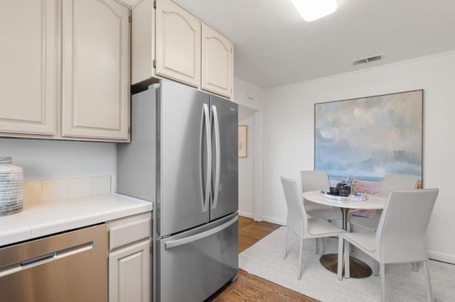1621 Silver Avenue, Redwood City, CA 94061