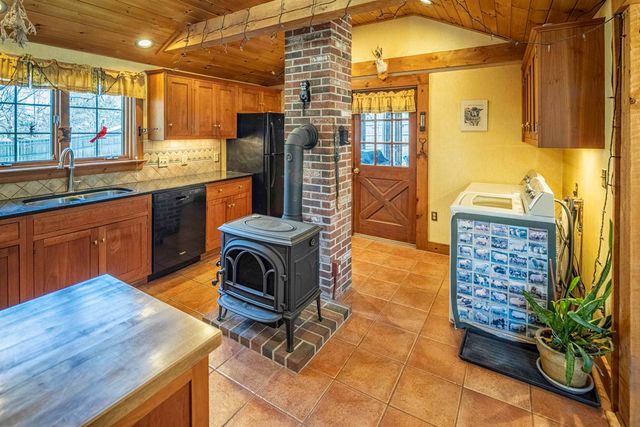 79 Noble Street, Somersworth, NH 03878