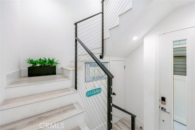 417 E Bay, Newport Beach, CA 92661