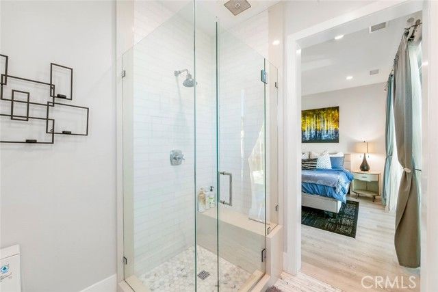 417 E Bay, Newport Beach, CA 92661