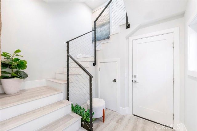 417 E Bay, Newport Beach, CA 92661