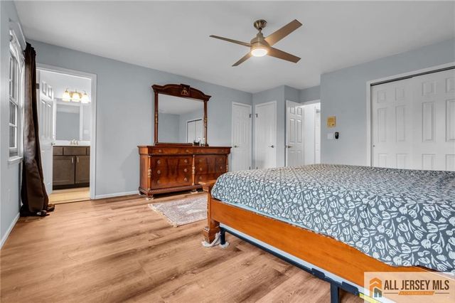 27 Manor Drive, Hillsborough, NJ 08844
