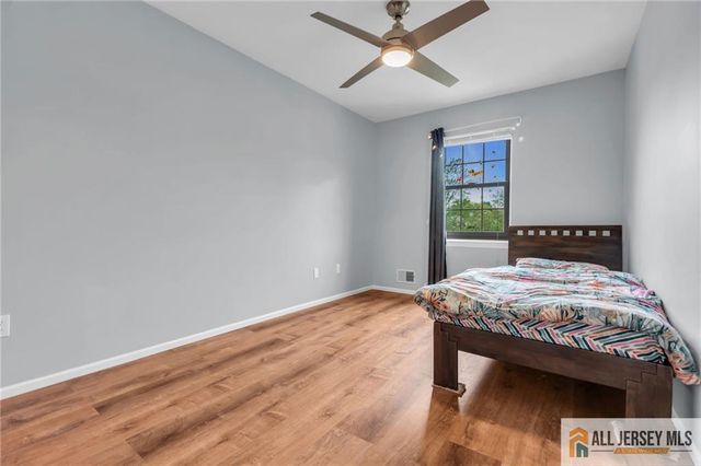 27 Manor Drive, Hillsborough, NJ 08844