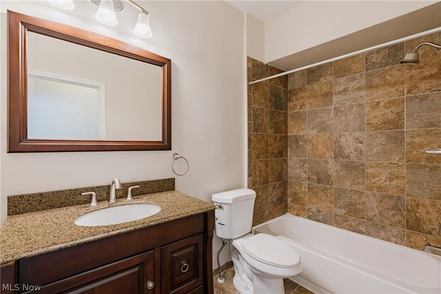 14915 Clifton Boulevard, Lakewood, OH 44107