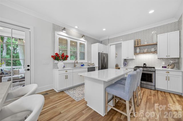 10904 Leyton Place, Charlotte, NC 28227