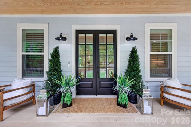 10904 Leyton Place, Charlotte, NC 28227
